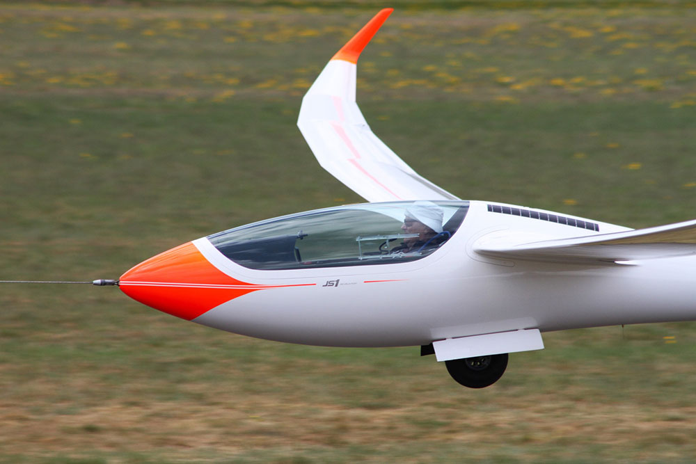 Contad Hartter glider1